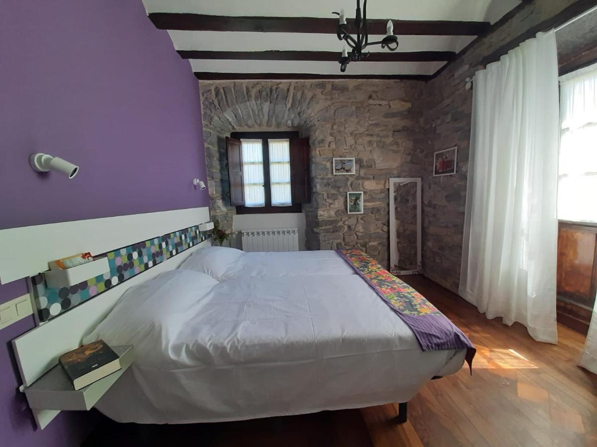 Hotel Dona Lola Izarra Exterior foto